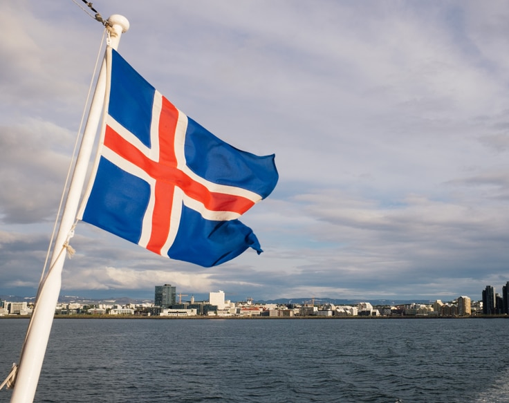 ये झंडा किस देश का है? 