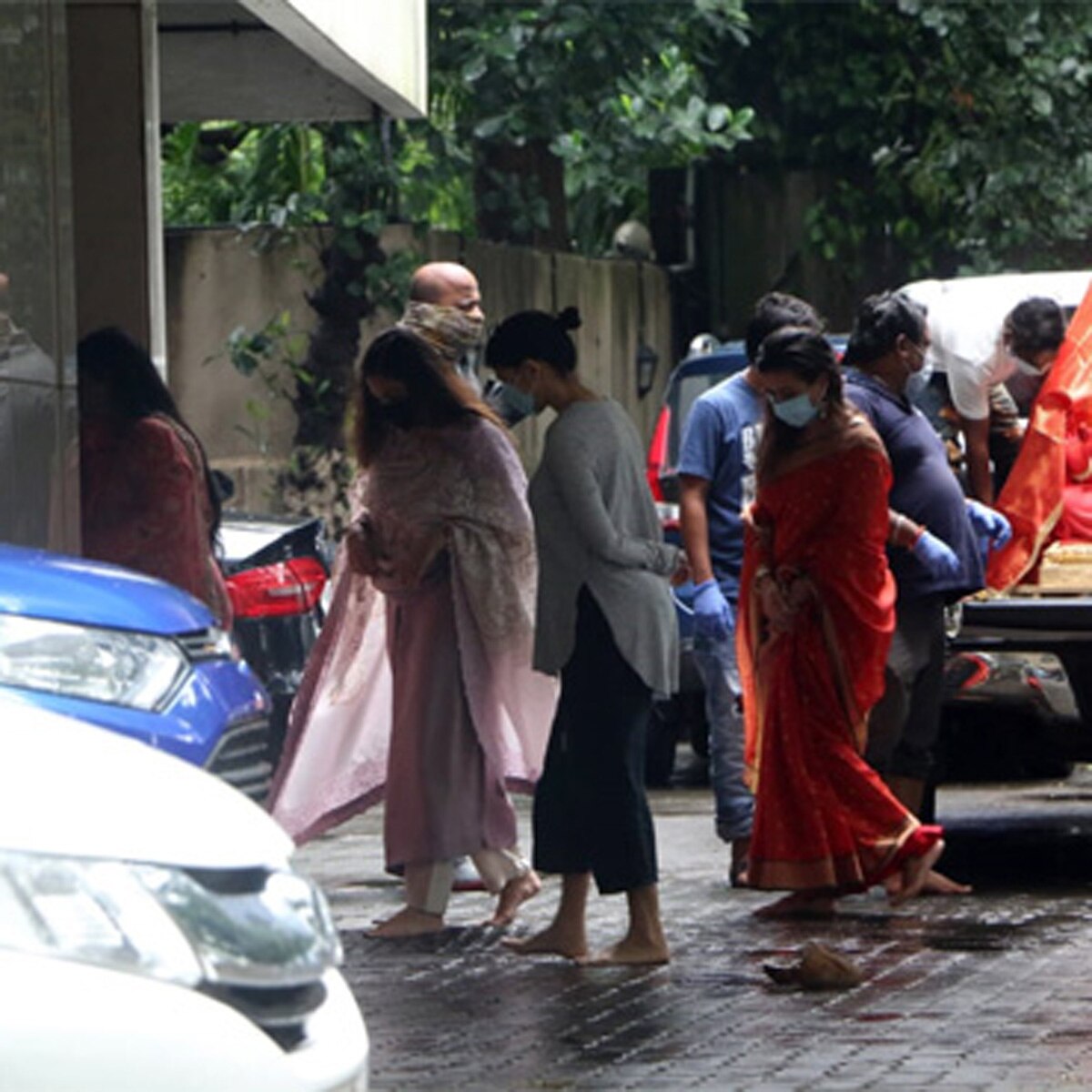 पर‍िवार समेत अर्प‍िता खान शर्मा