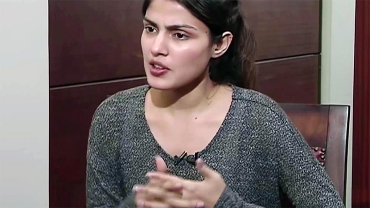 रिया चक्रवर्ती