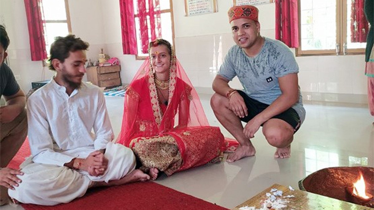 हिंदू रीति-रिवाज से हुई सीजल-मेरिक की शादी (Photo Aajtak)