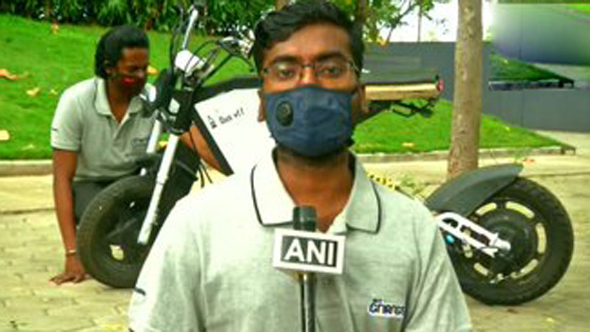 (छात्र ने बनाई इलेक्ट्रिक बाइक- फोटो एएनआई)