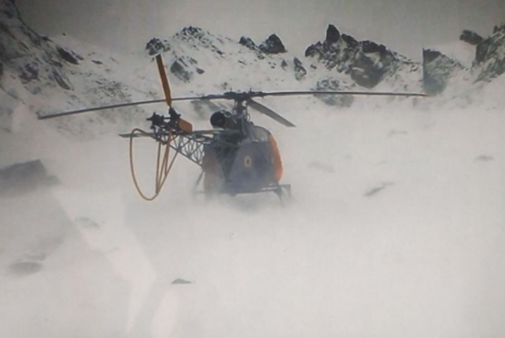 भारत ने LAC पर तैनात किए फाइटर जेट