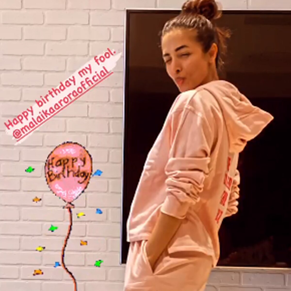  मलाइका अरोड़ा