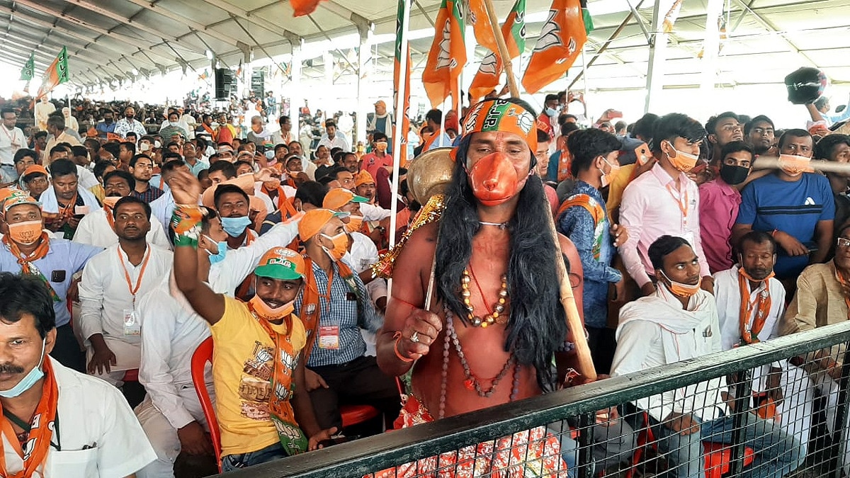 मुजफ्फरपुर में पीएम नरेंद्र मोदी की चुनावी सभा में  हनुमान जी (फोटो आजतक) 