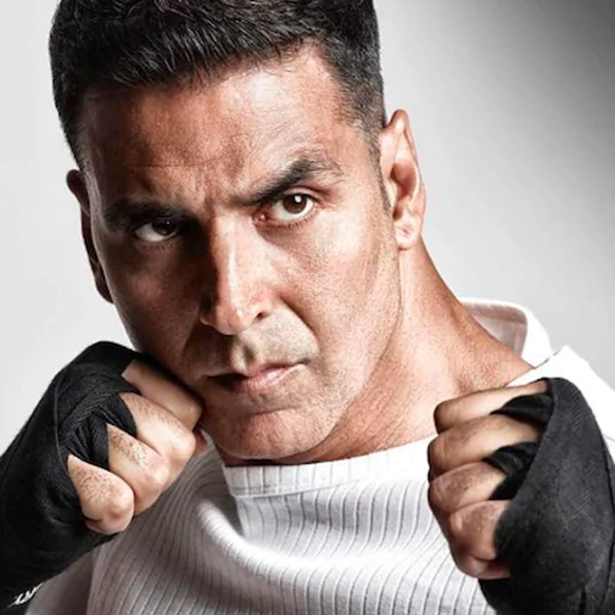 अक्षय कुमार 