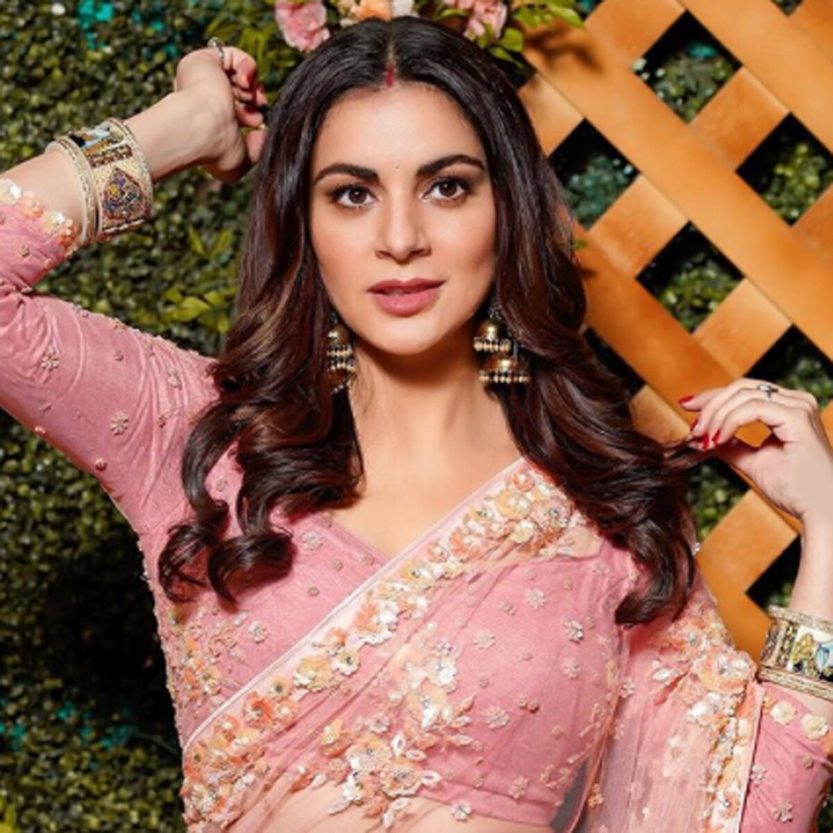 श्रद्धा आर्या