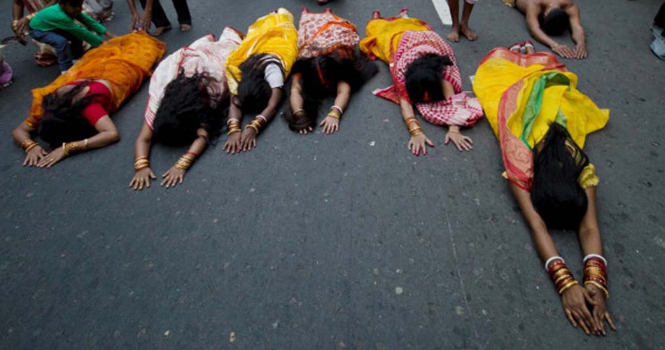 व्रती महिला की सेवा करें