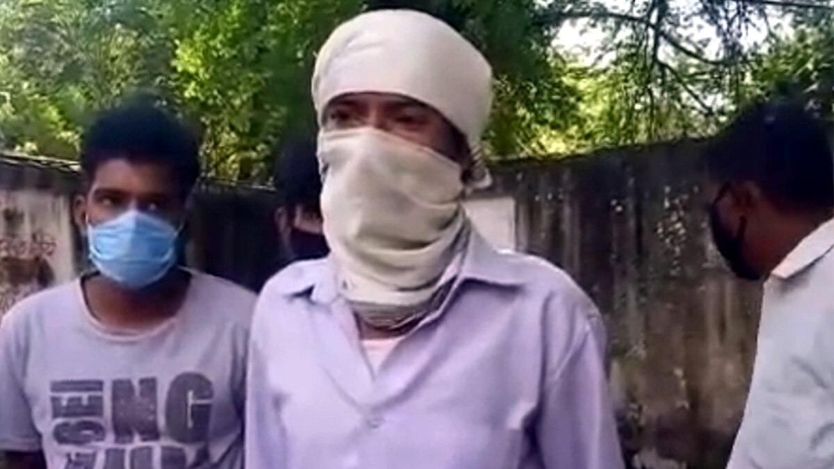 करवा चौथ पर पत्नी के ससुराल नहीं आने से दुखी था पति, रात में जहर खाकर दी जान.