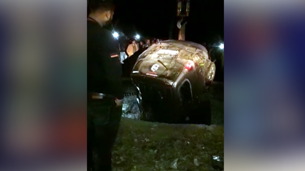 बारात में शामिल होने आए थे लोग, कुएं में गिरी कार, 6 की मौत 