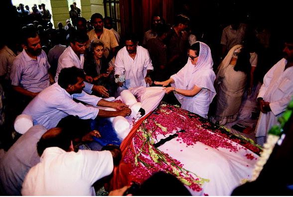 जब पहली बार इंदिरा से मिली थीं सोनिया