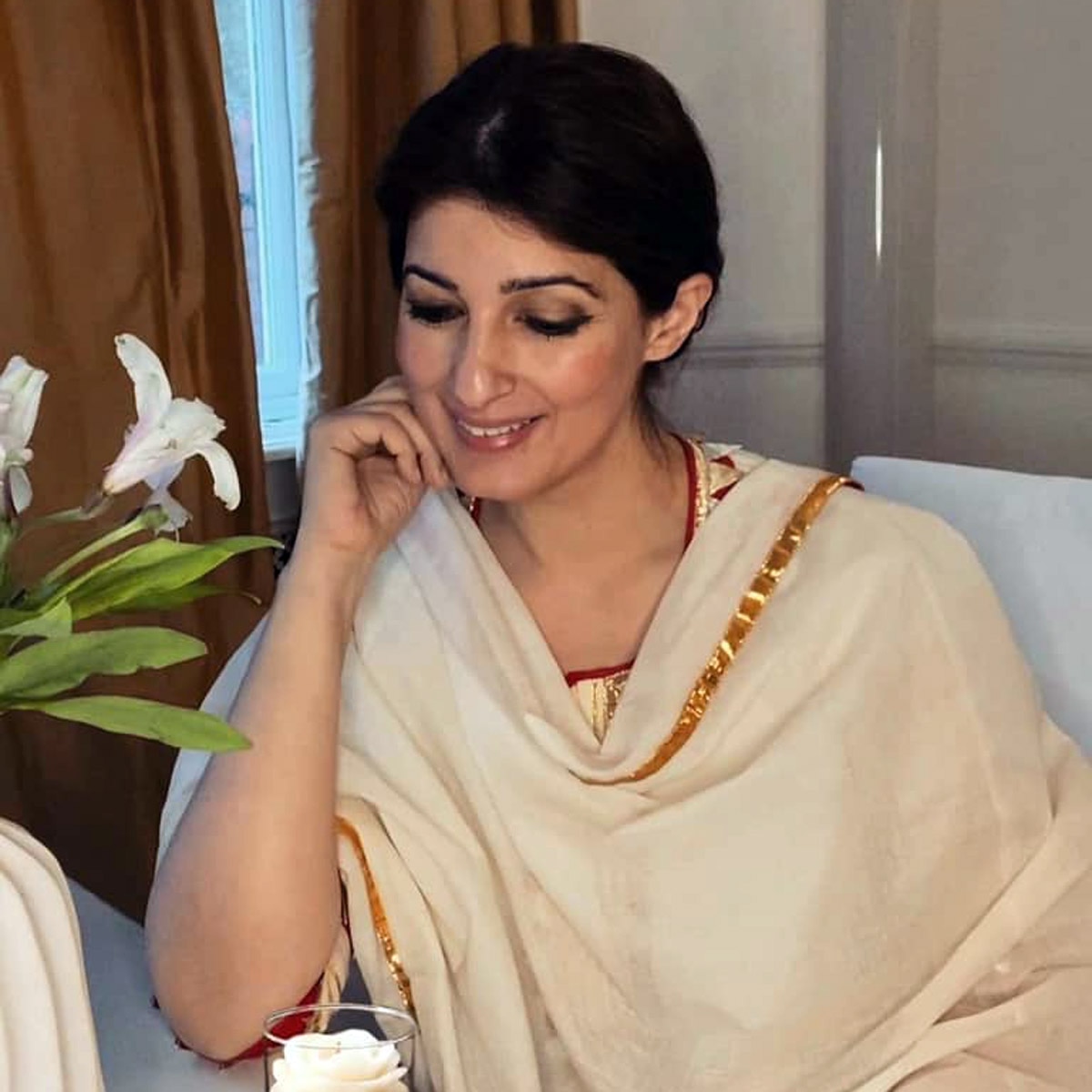 ट्व‍िंंकल खन्ना 