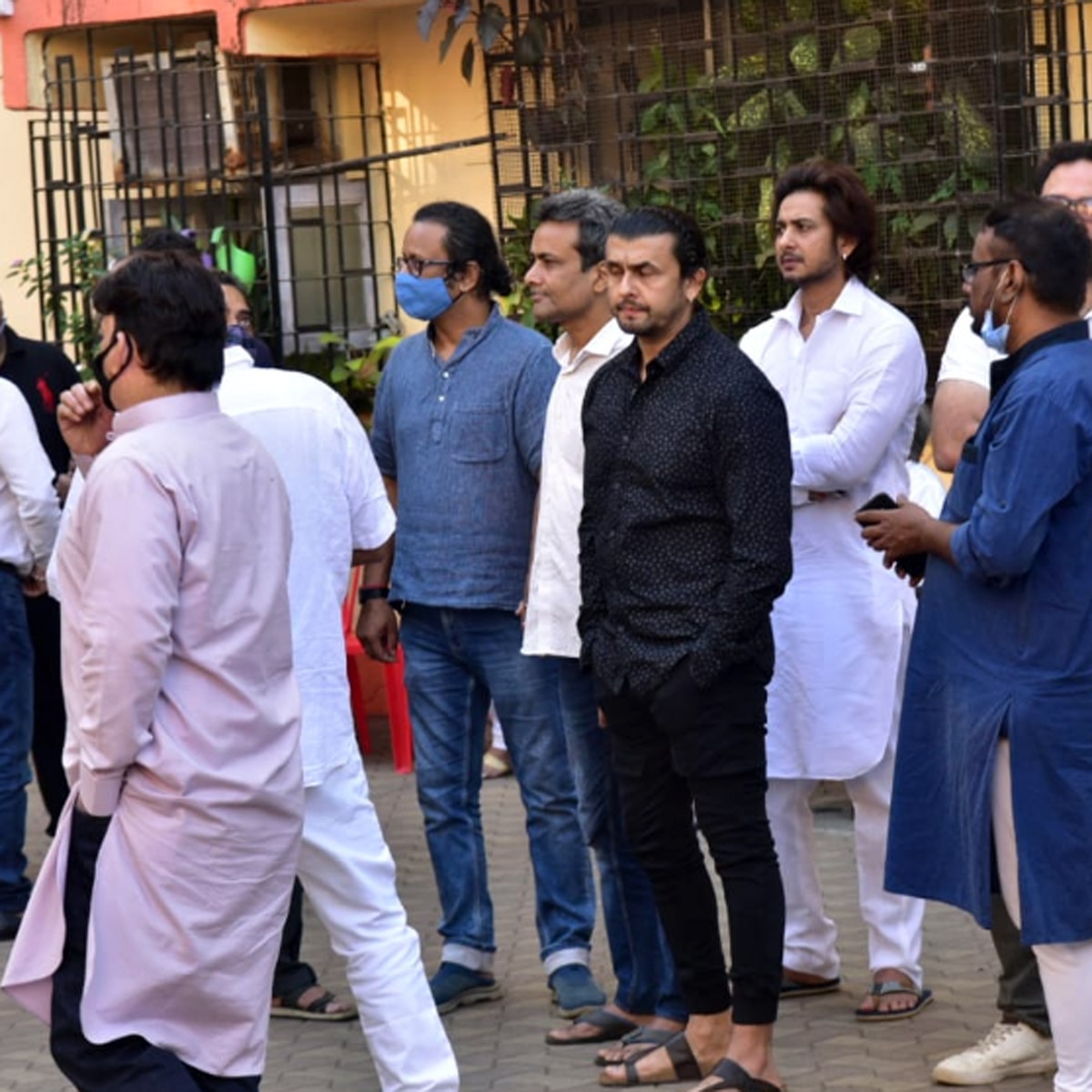 सोनू न‍िगम 