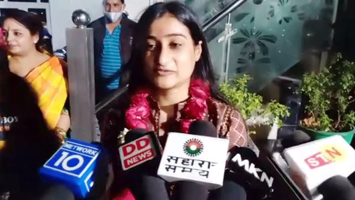 अंजलि बिरला ने ऐसे हासिल की यूपीएससी में सफलता (फोटो आजतक)