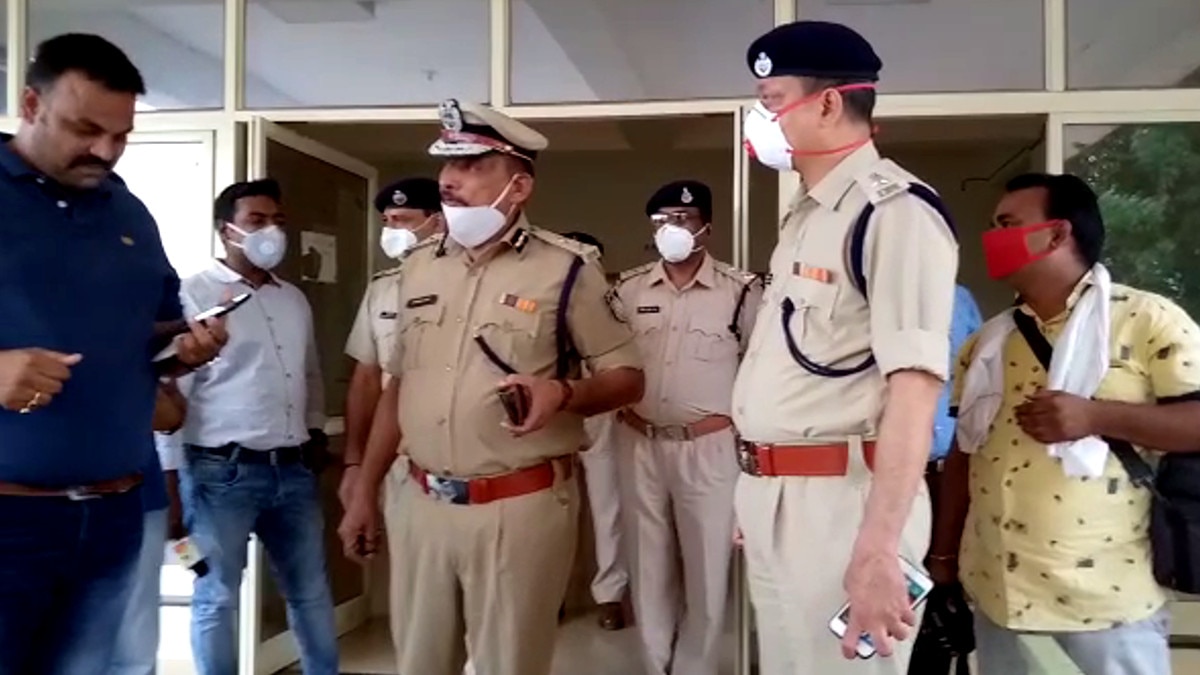 मैरिज ब्यूरो की आड़ में नाबालिग लड़कियों को बेचने का चल रहा था रैकेट, ऐसे हुआ पर्दाफाश 