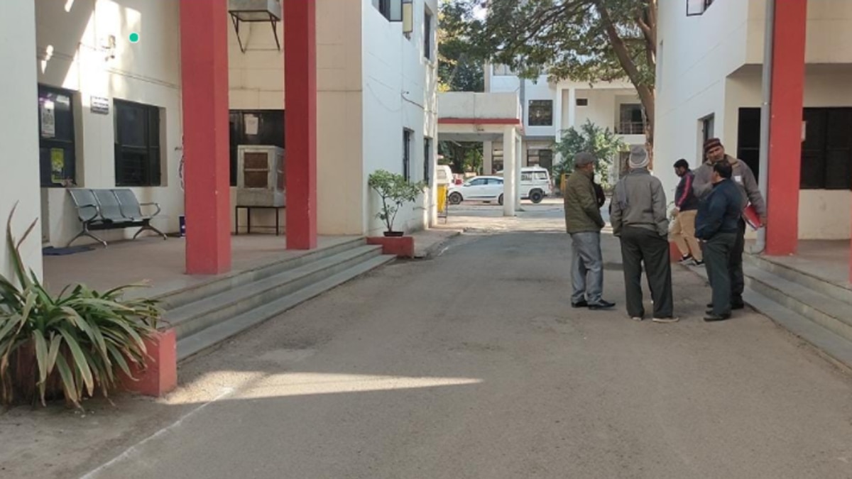 एसपी ने कहा कि किसी भी ग्रुप में जुड़ने से पहले ध्यान रखें.