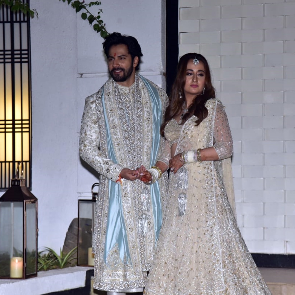 वरुण धवन संग नताशा दलाल