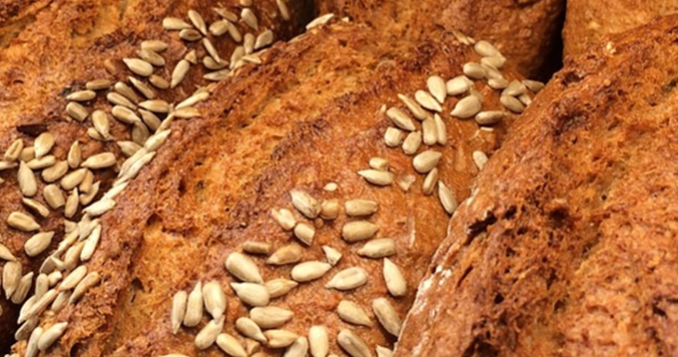 गेहूं के आटे की ब्रेड