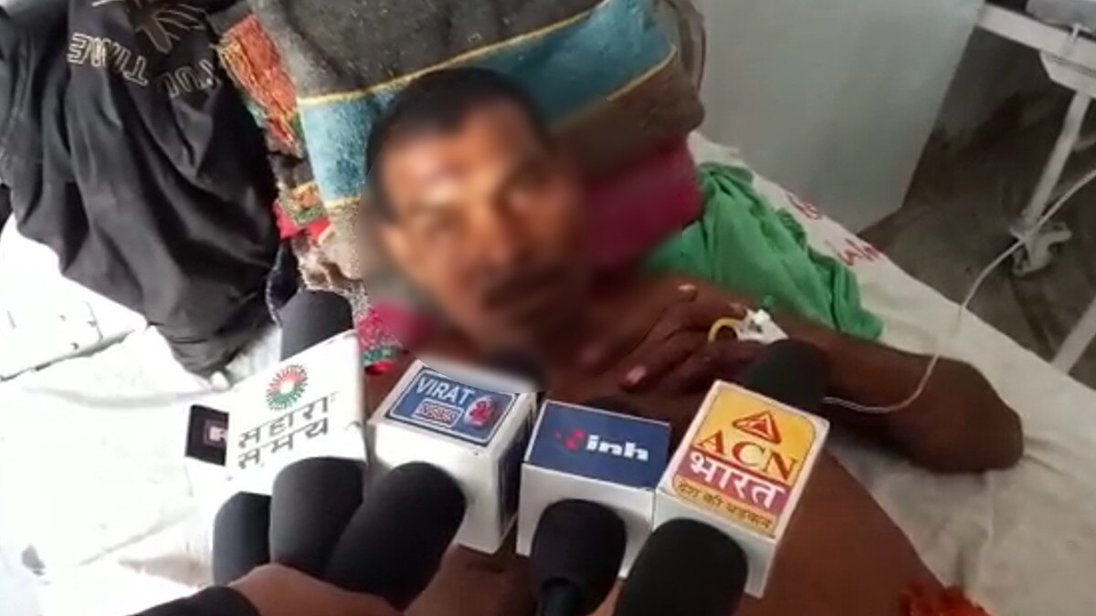 रात में मह‍िला ने सांप मारने के ल‍िए युवक को बुलाया, पत‍ि और बेटों ने म‍िलकर काट द‍िया प्राइवेट पार्ट 