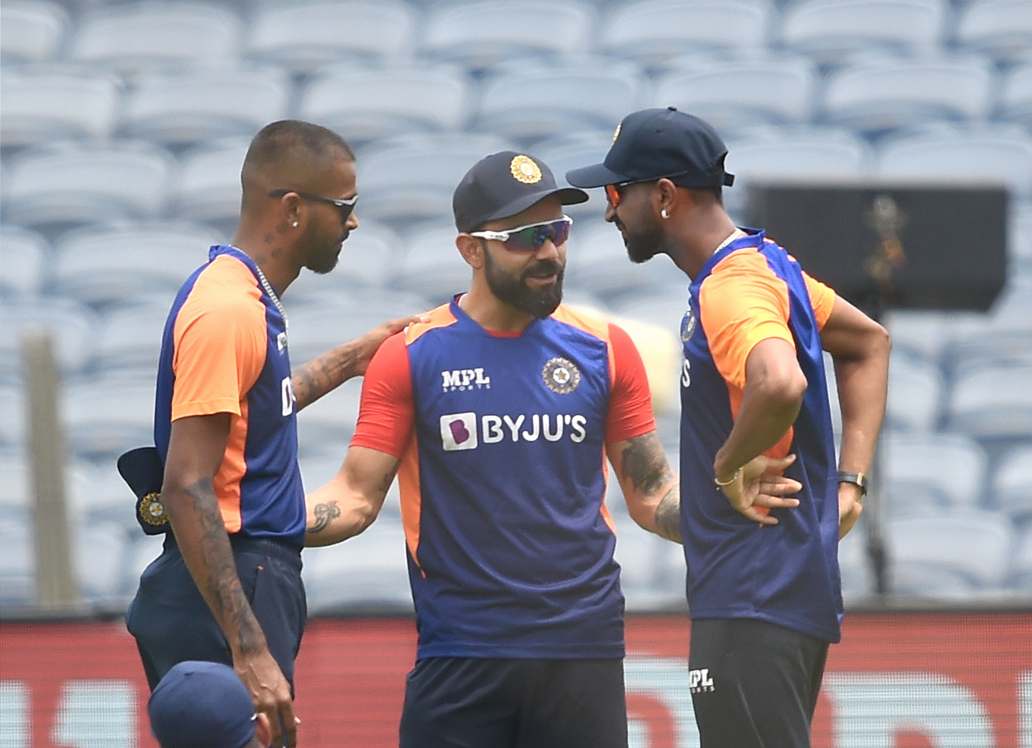 pandya brothers with kohli