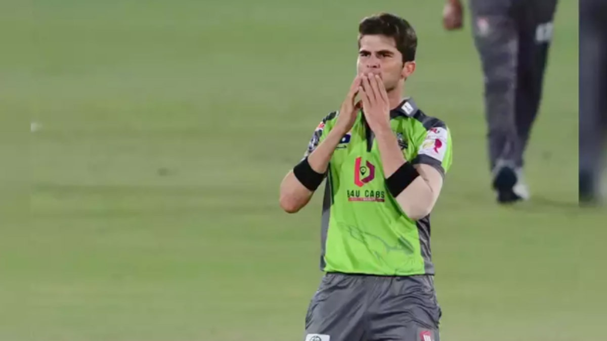 shaheen afridi reaction on shahid afridi tweet