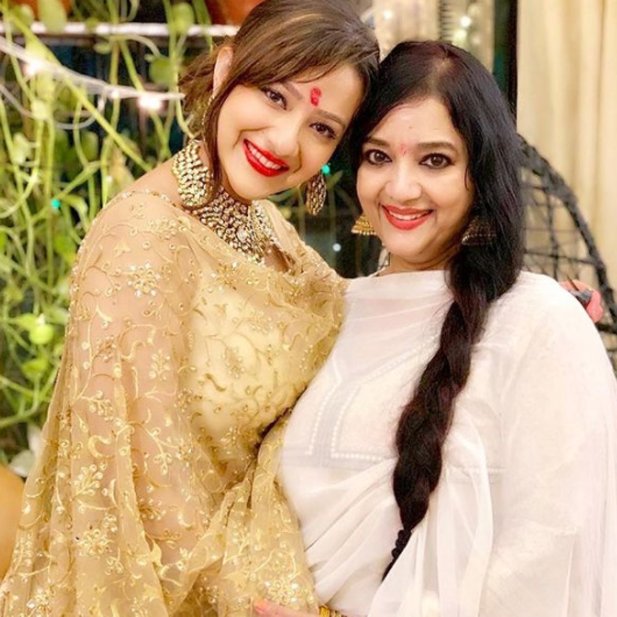 मदालसा शर्मा-शीला शर्मा 