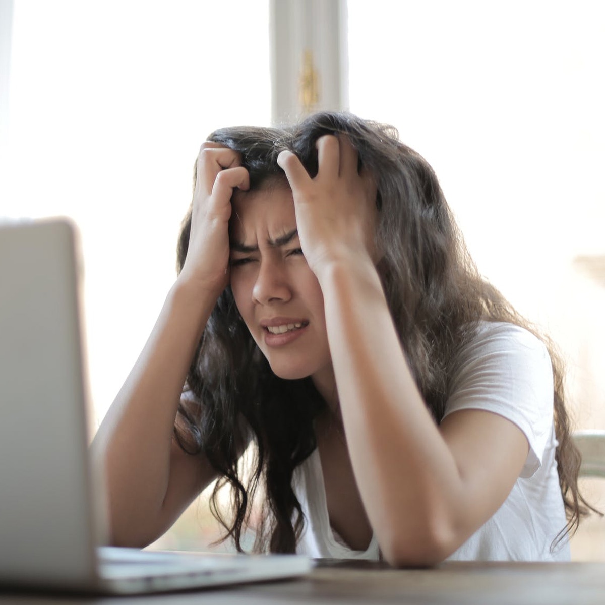 woman cancel marriage