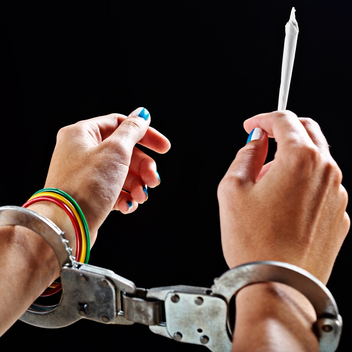 Man arrest in dubai for pot