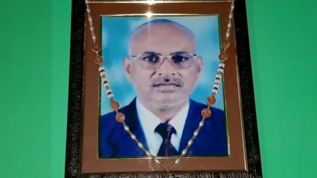 मुर्दे को लगी कोरोना वैक्सीन