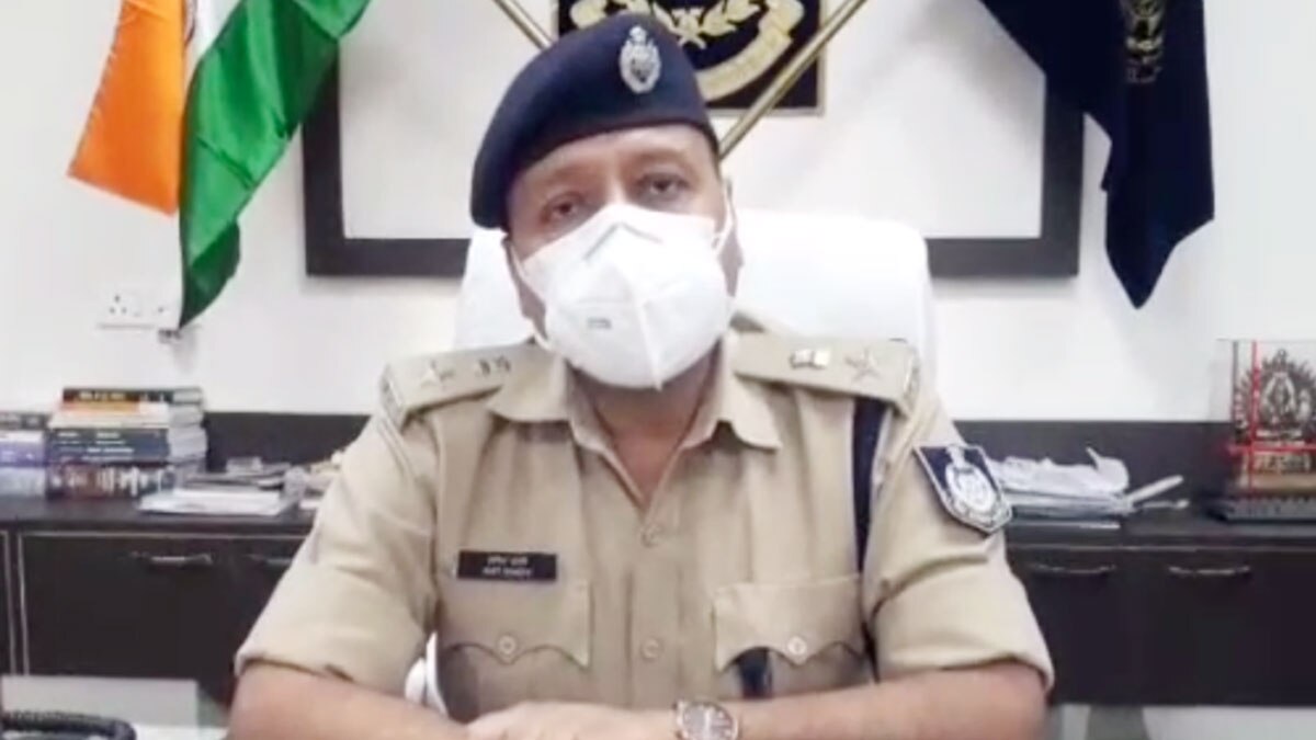 दुल्हन अपने बॉयफ्रेंड के साथ भाग गई