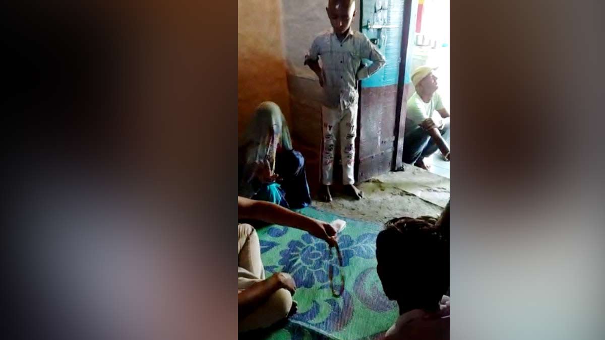 व्यापारी ने किसान के परिवार को 10 लाख का सोना वापस लौटाया 