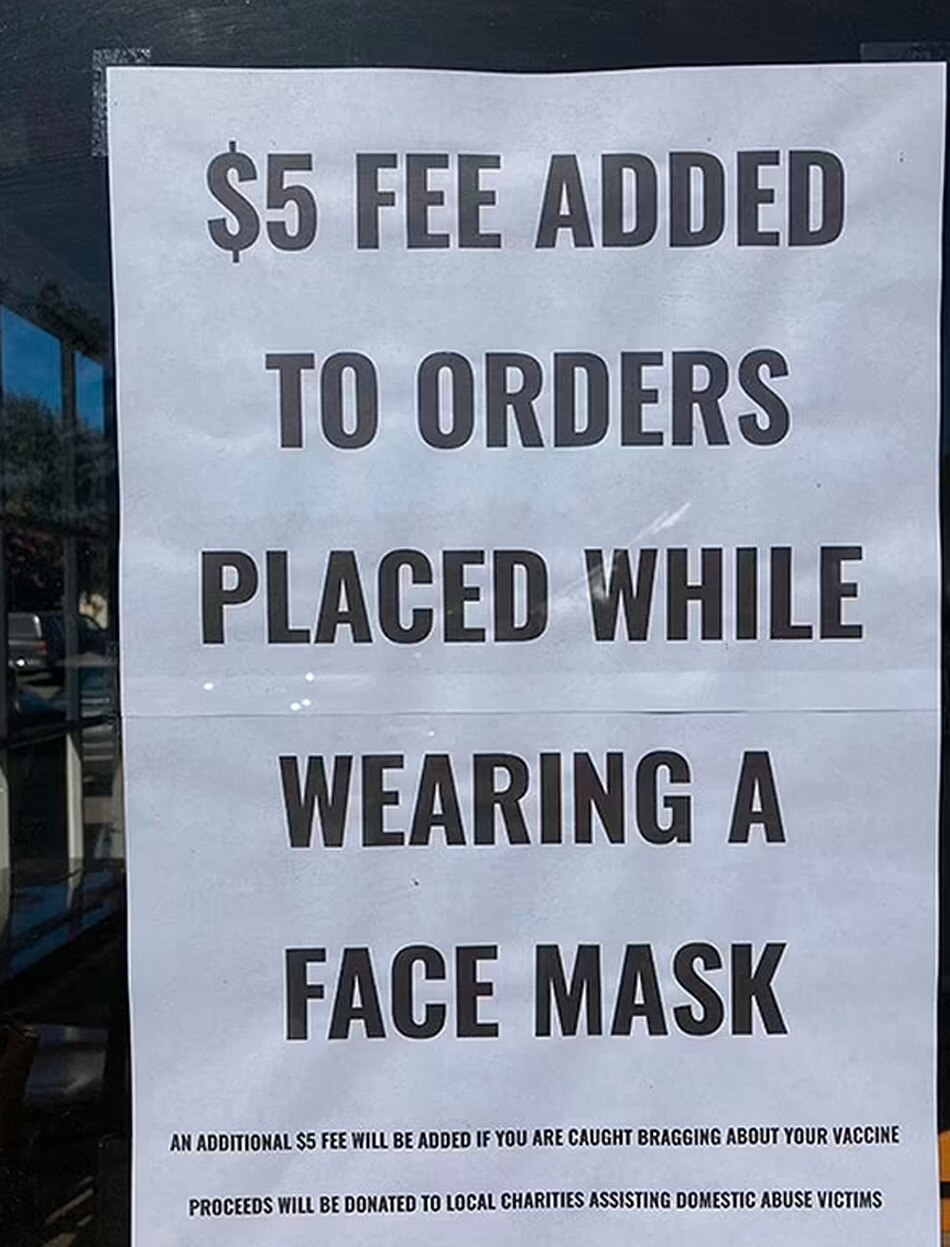 restaurant fines ppl with mask