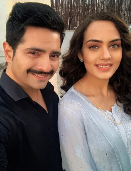 करण-हिमांशी 