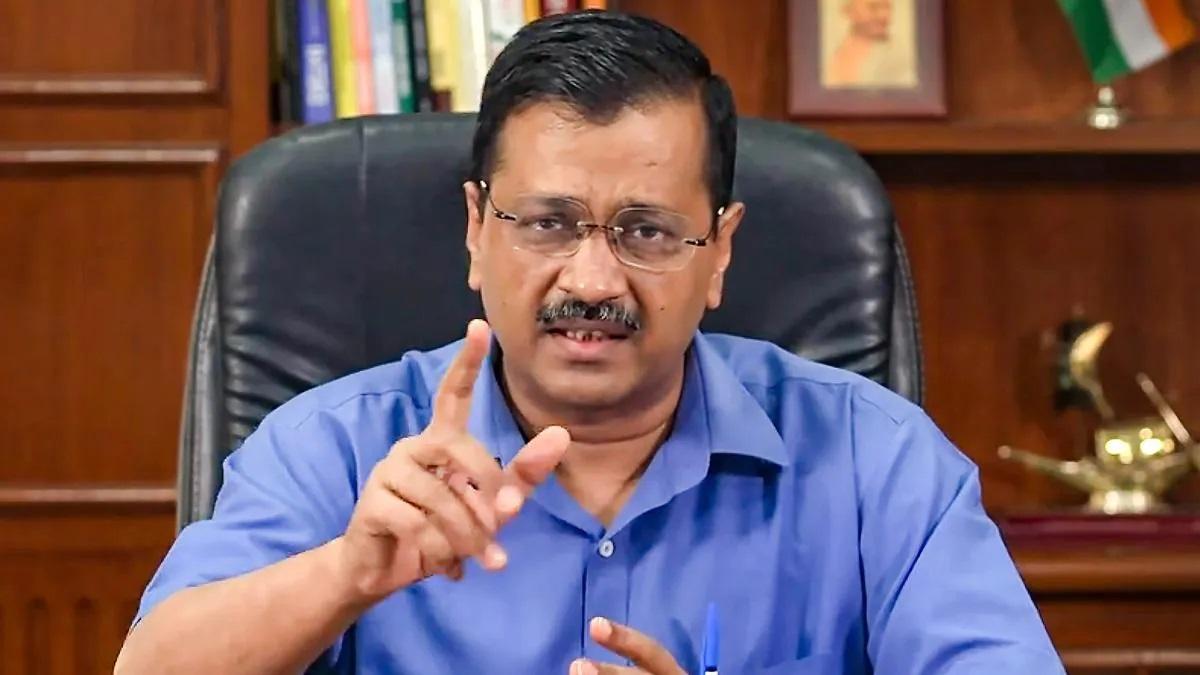 Kejriwal promises 300 units of free electricity to punjab if AAP wins