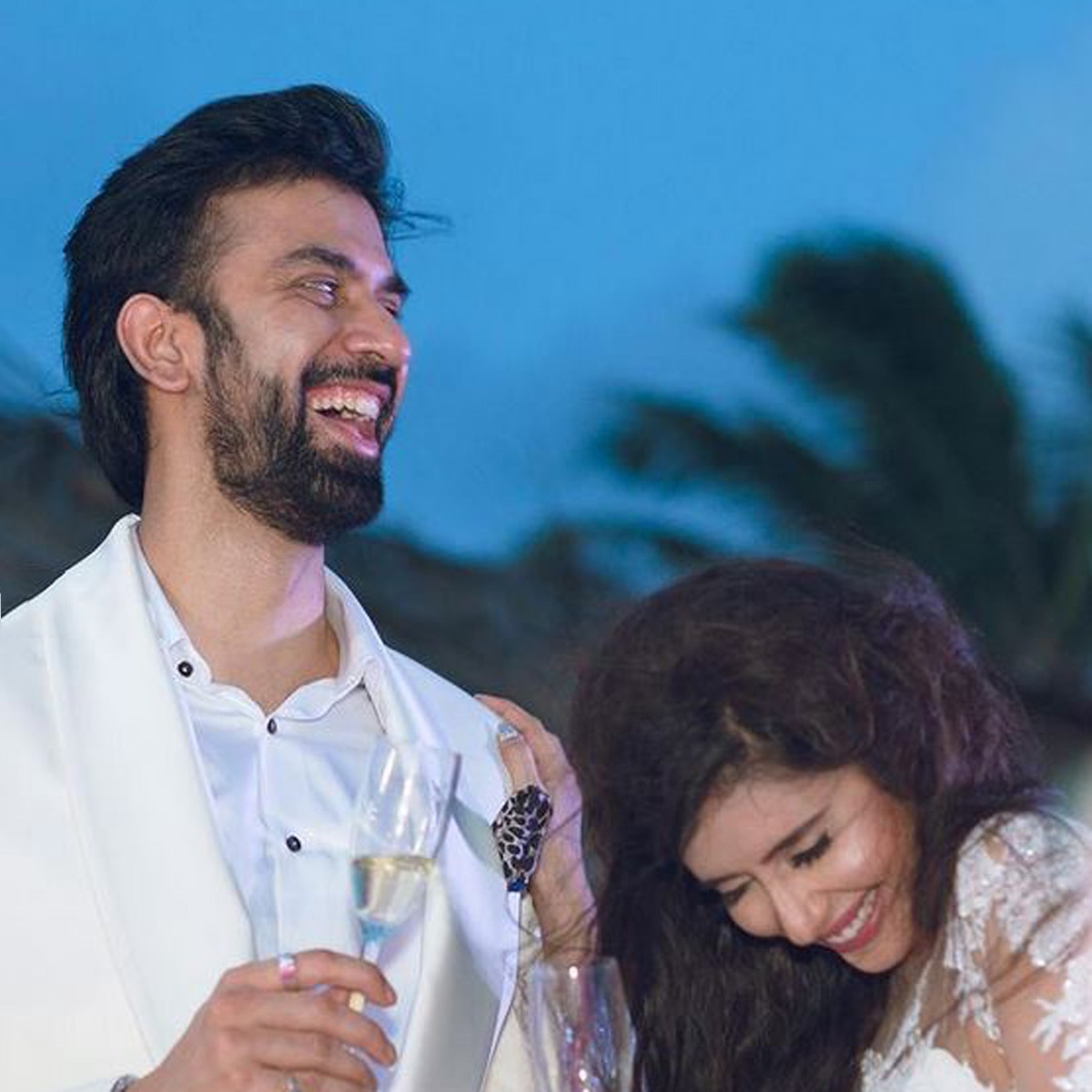 चारू असोपा और राजीव सेन