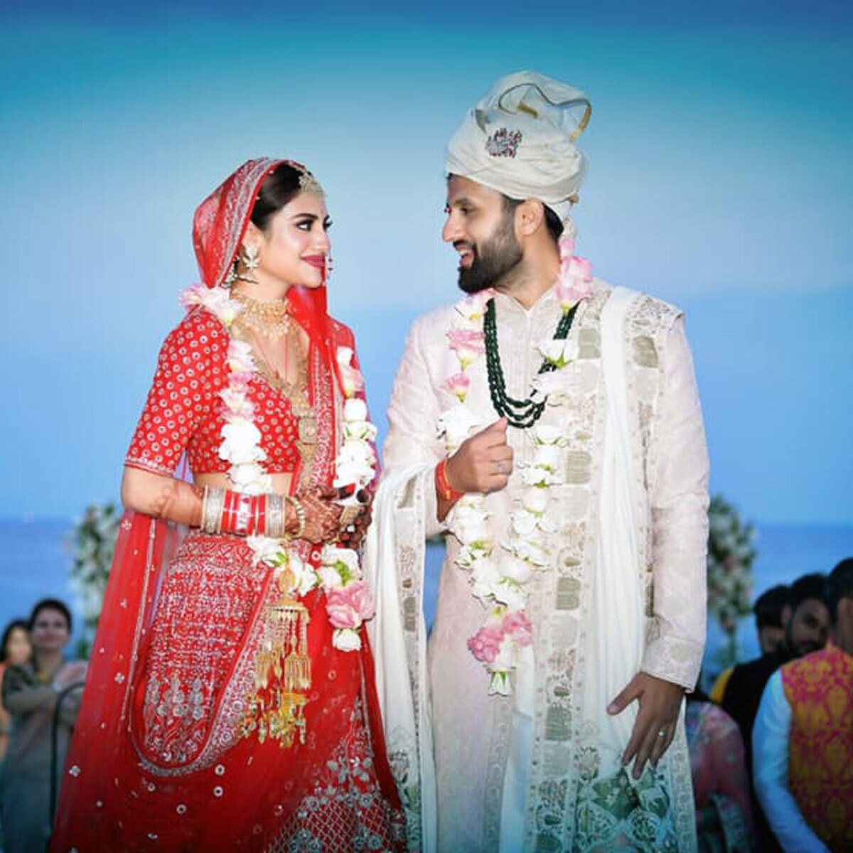 नुसरत जहां-न‍िख‍िल जैन  