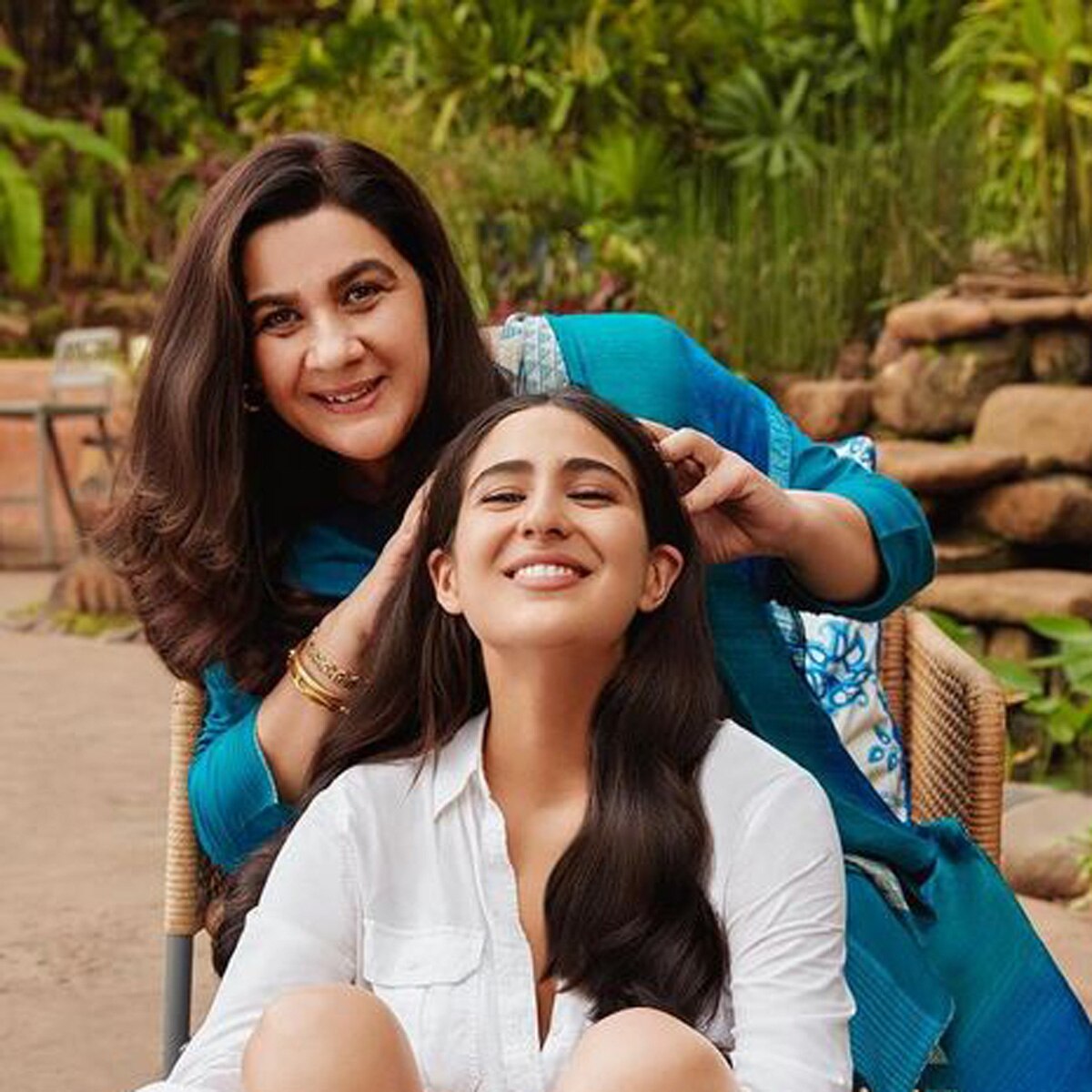 सारा संग अमृता