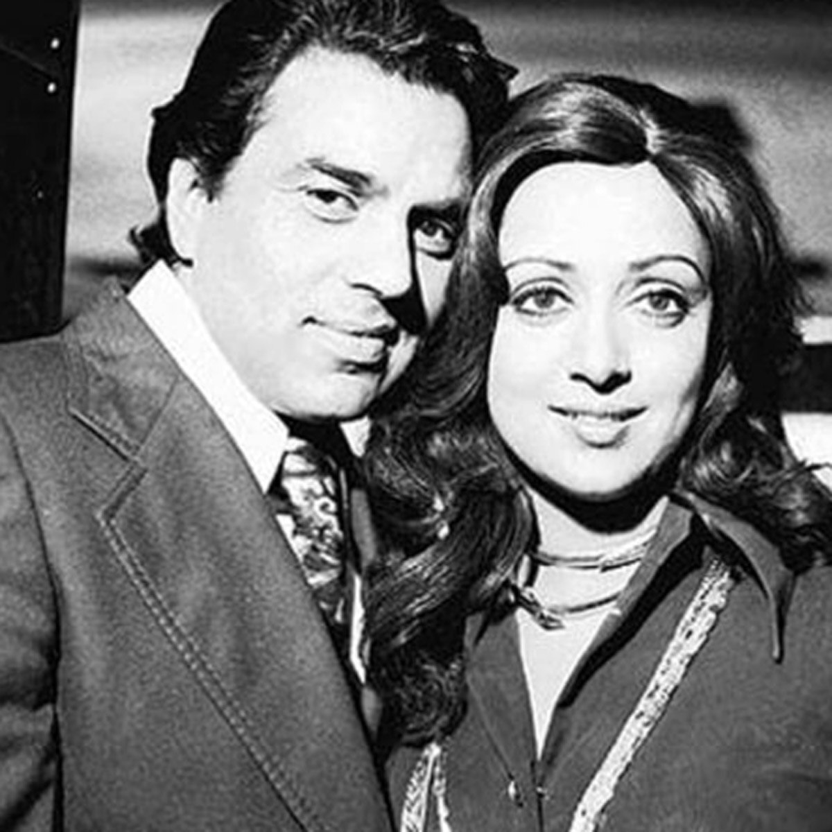  धर्मेद्र और हेमा मालिनी 