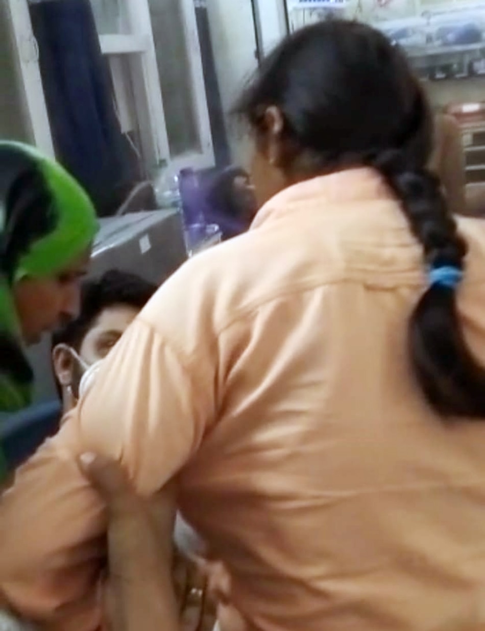 Girl slapped Medical Officer