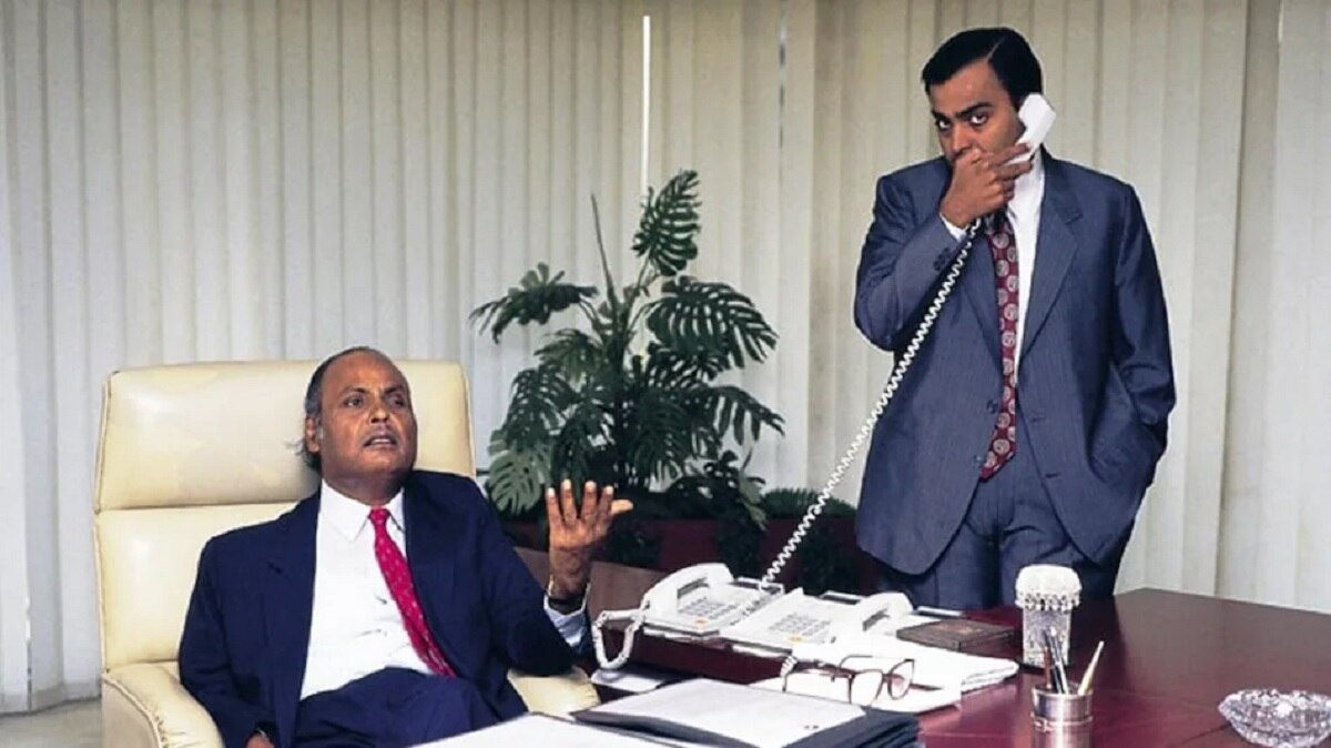 पिछले साल खरीदी थी आलोक इंडस्ट्रीज