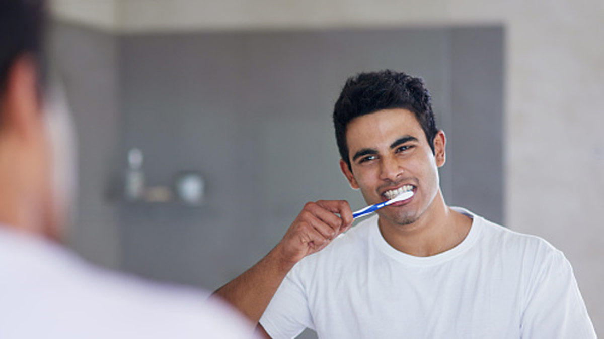 मसूड़ों पर लाल गांठ