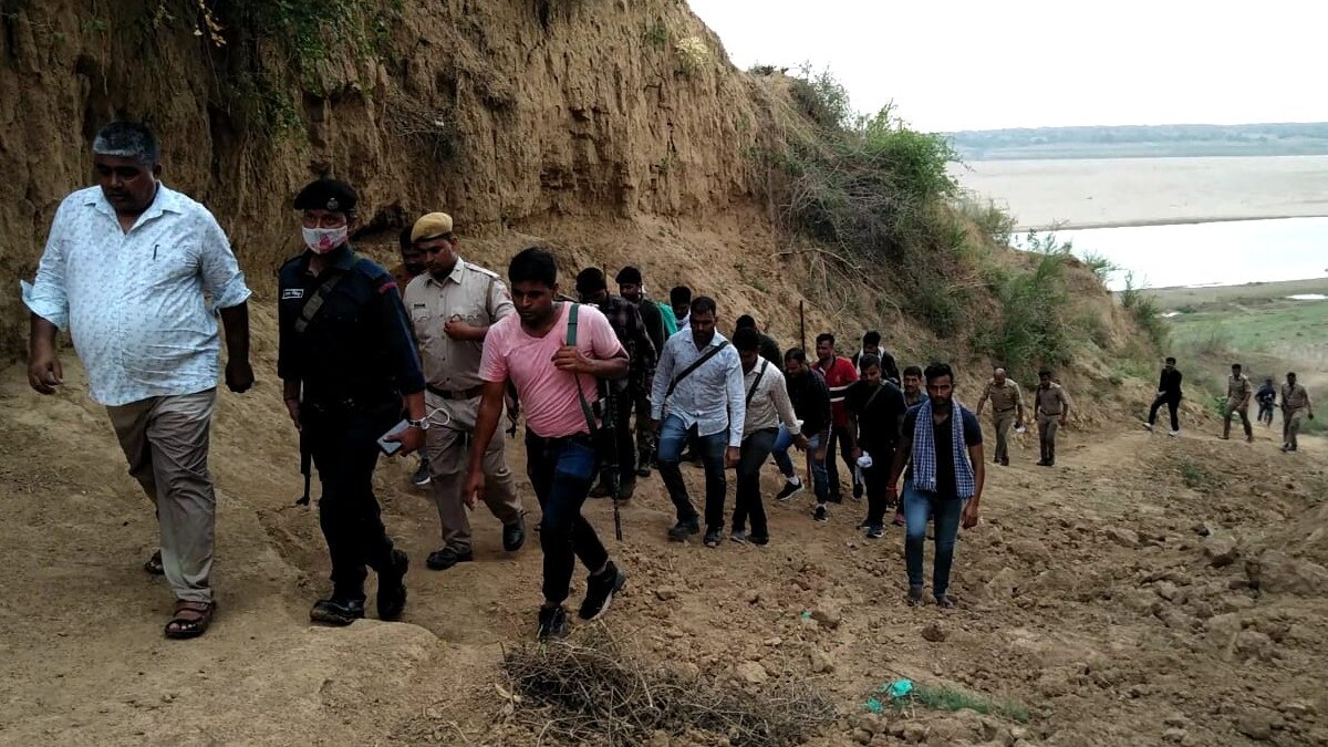 miscreants kidnapped the doctor from Agra