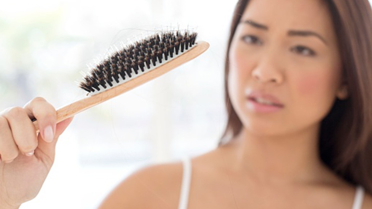 बालों के कमजोर होने के कारण