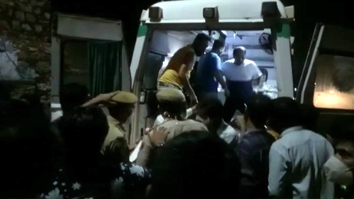 siblings died due to thunder stroke