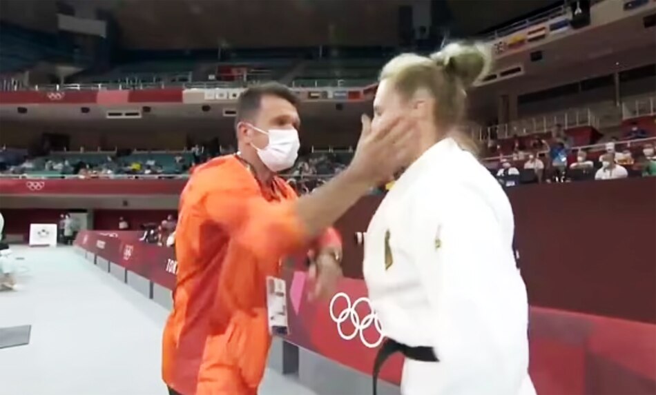 coach slaps female player