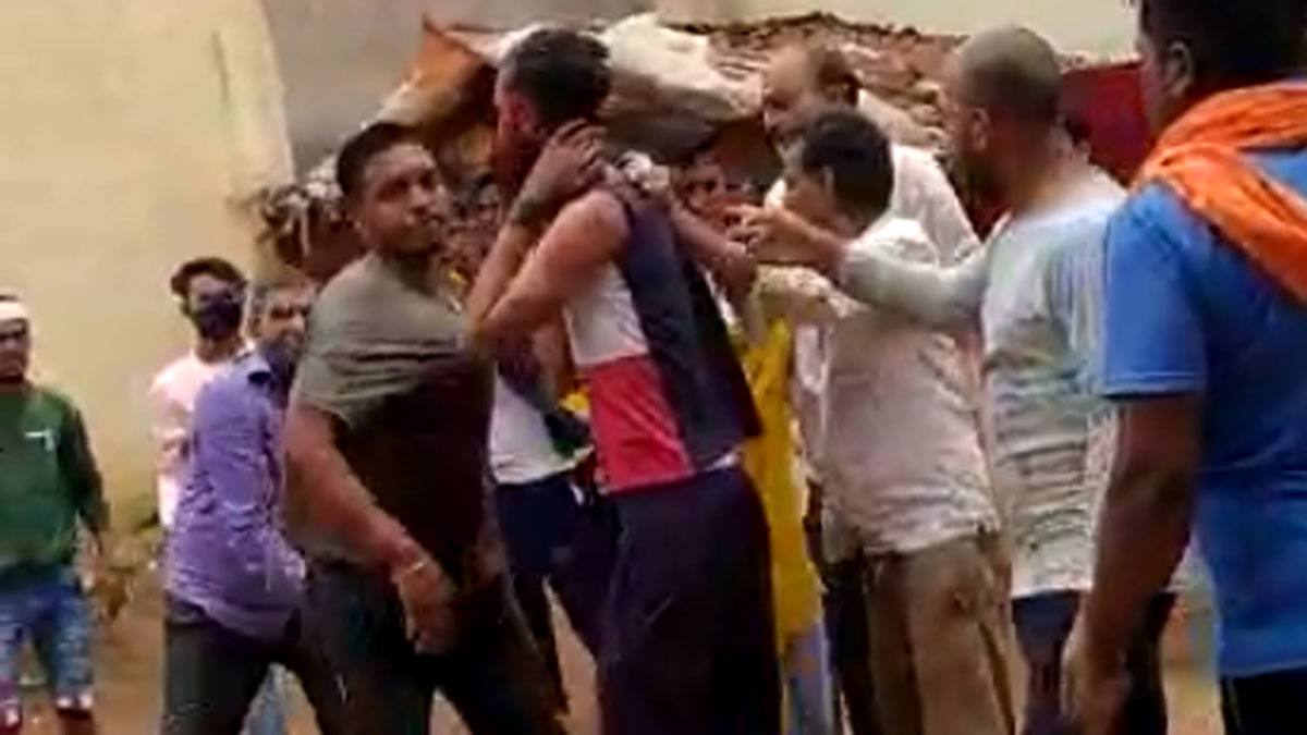 100 रुपये के नोट पर विवाद