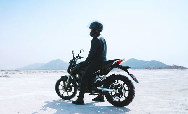 इलेक्ट्रिक व्हीकल्स पर सरकार का फोकस