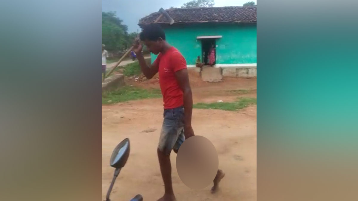 कुल्हाड़ी से काट दिया बुजुर्ग का सिर