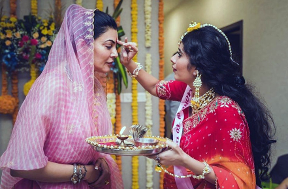 चारु असोपा