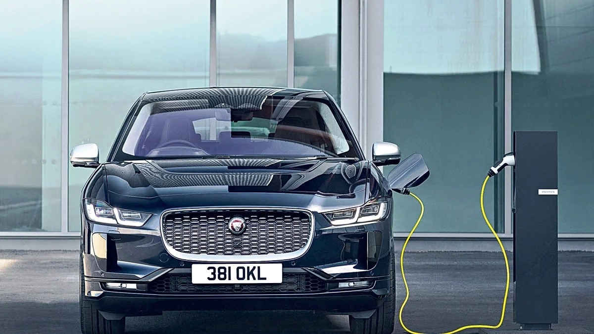 पूरी दुनिया ग्रीन एनर्जी की ओर जा रही है