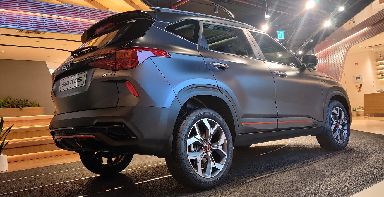 Kia Seltos X-Line में बड़े पहिए
